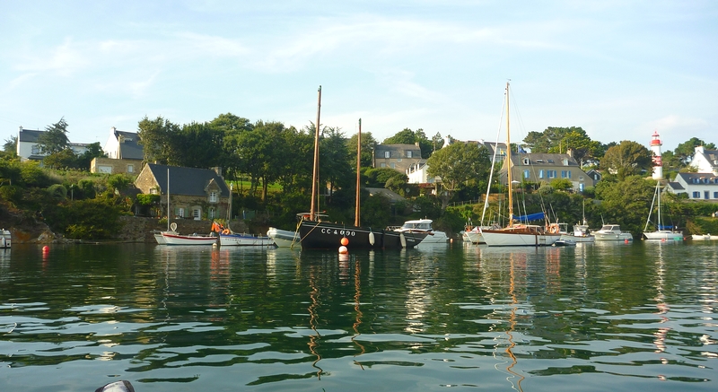 Plage de Douelan